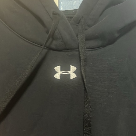 UNDER ARMOUR HEAT GEAR HOODIE - Picture 2 of 5